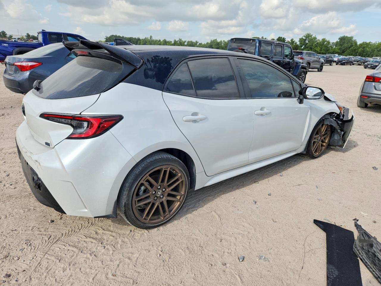 2025 TOYOTA COROLLA HATCHBACK NIGHTSHADE — снимка 3