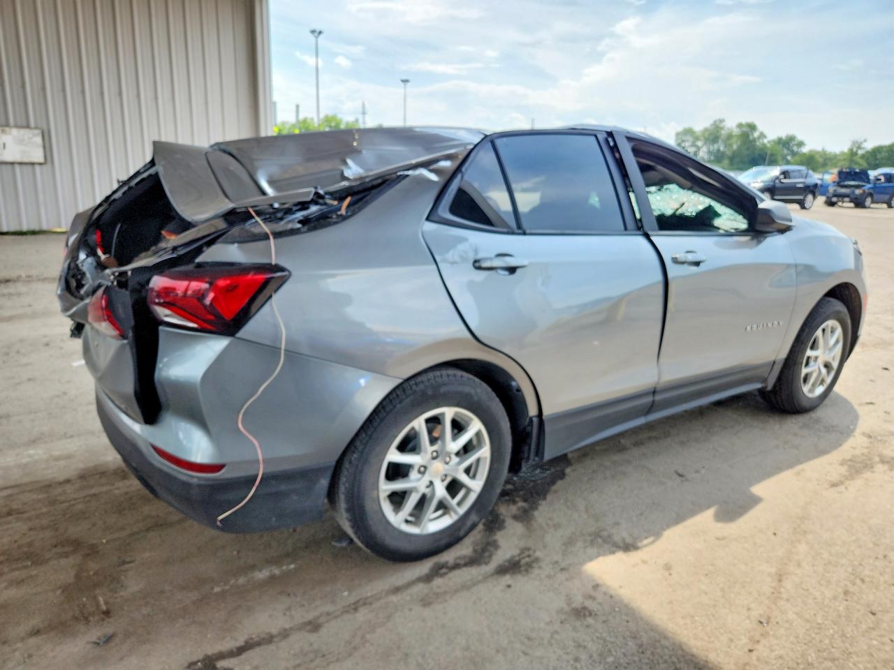 2023 CHEVROLET EQUINOX LS — снимка 3