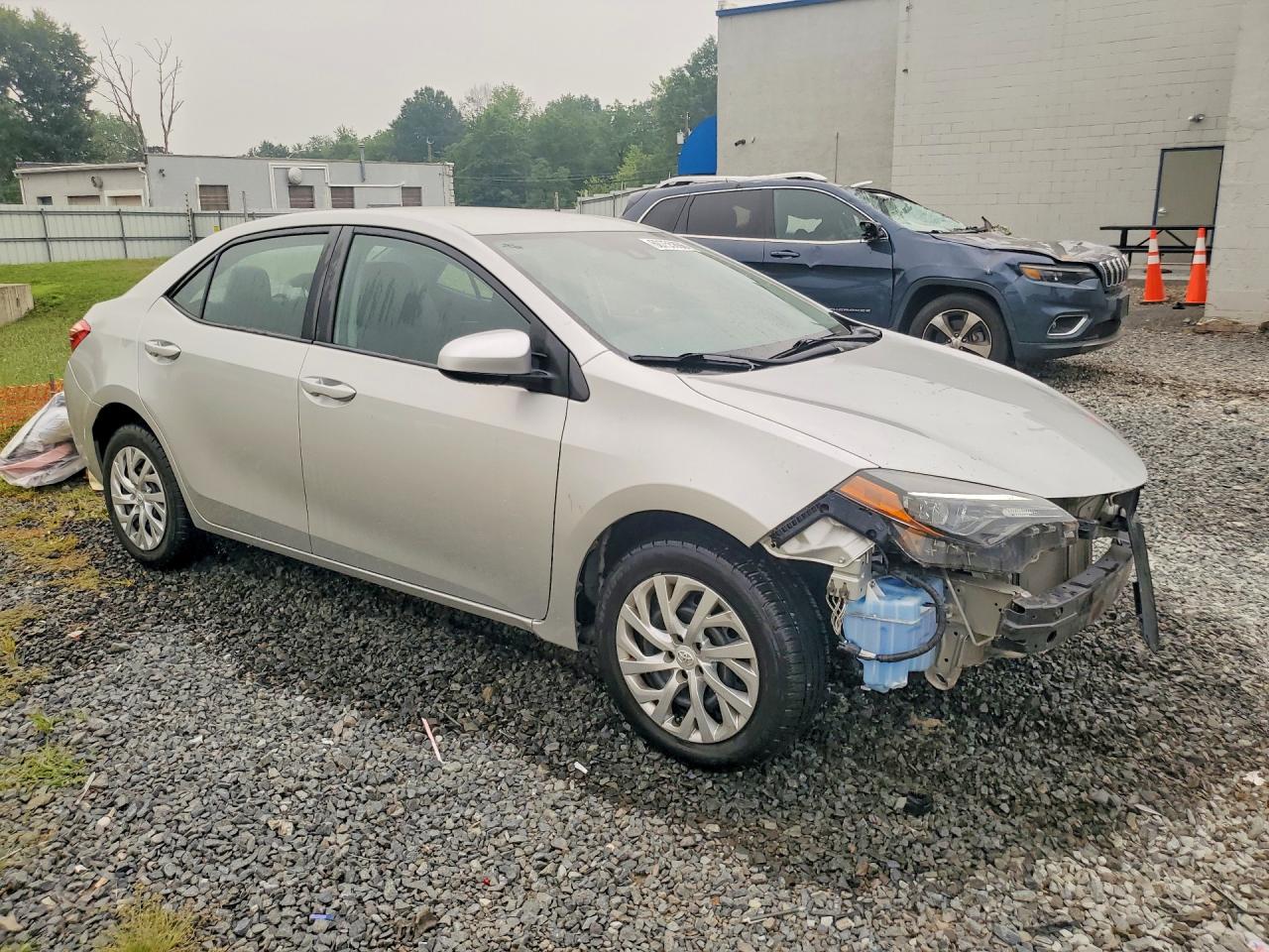 2018 TOYOTA COROLLA LE — снимка 4