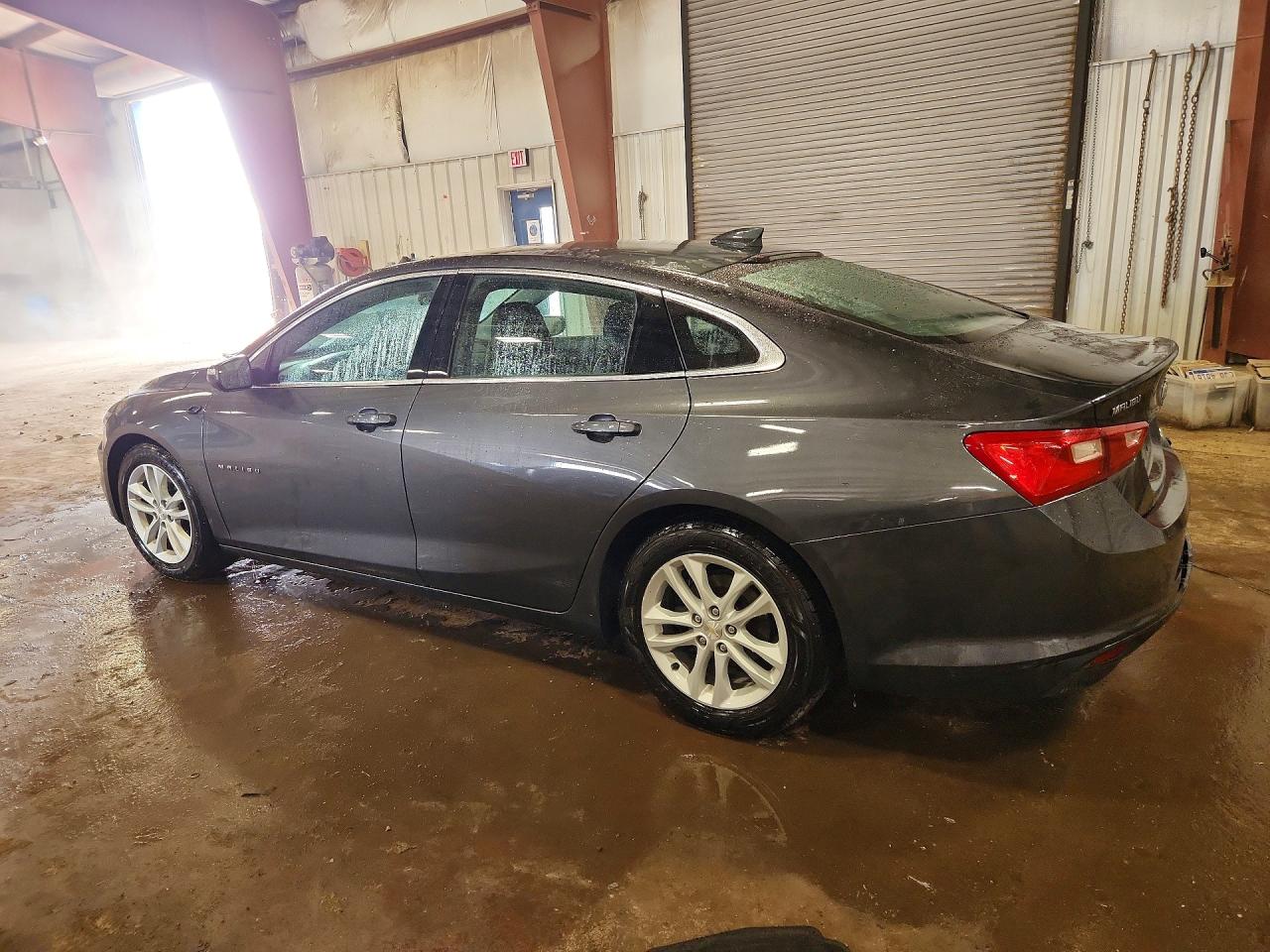 2017 CHEVROLET MALIBU LT — снимка 2