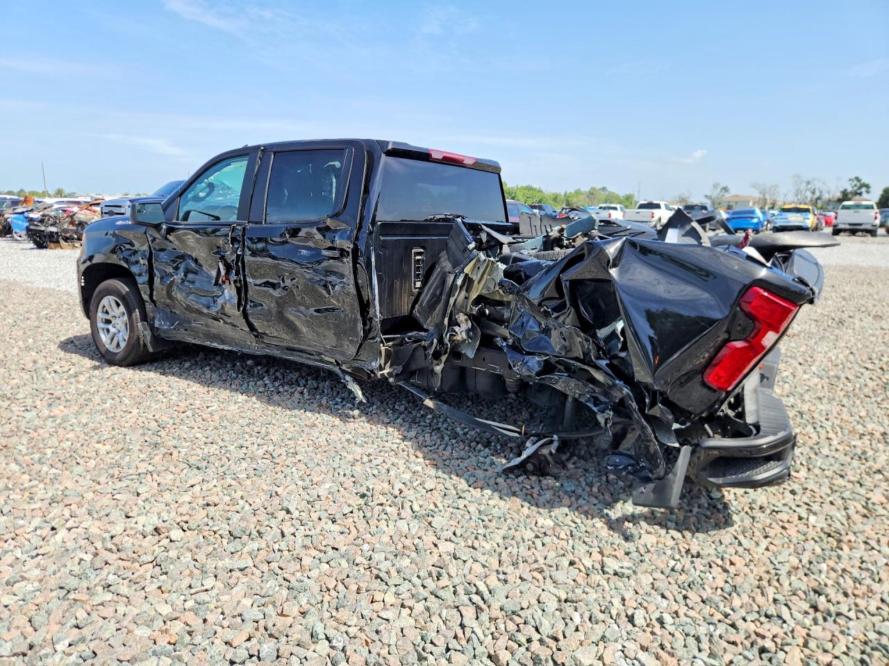 2026 CHEVROLET SILVERADO C1500 RST — снимка 2