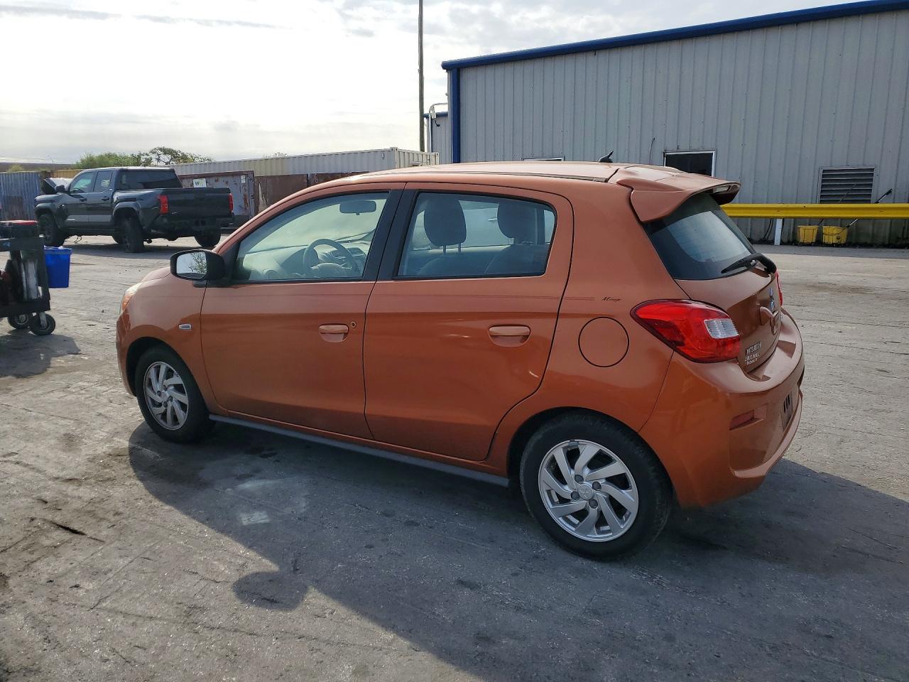 2017 MITSUBISHI MIRAGE SE — снимка 2