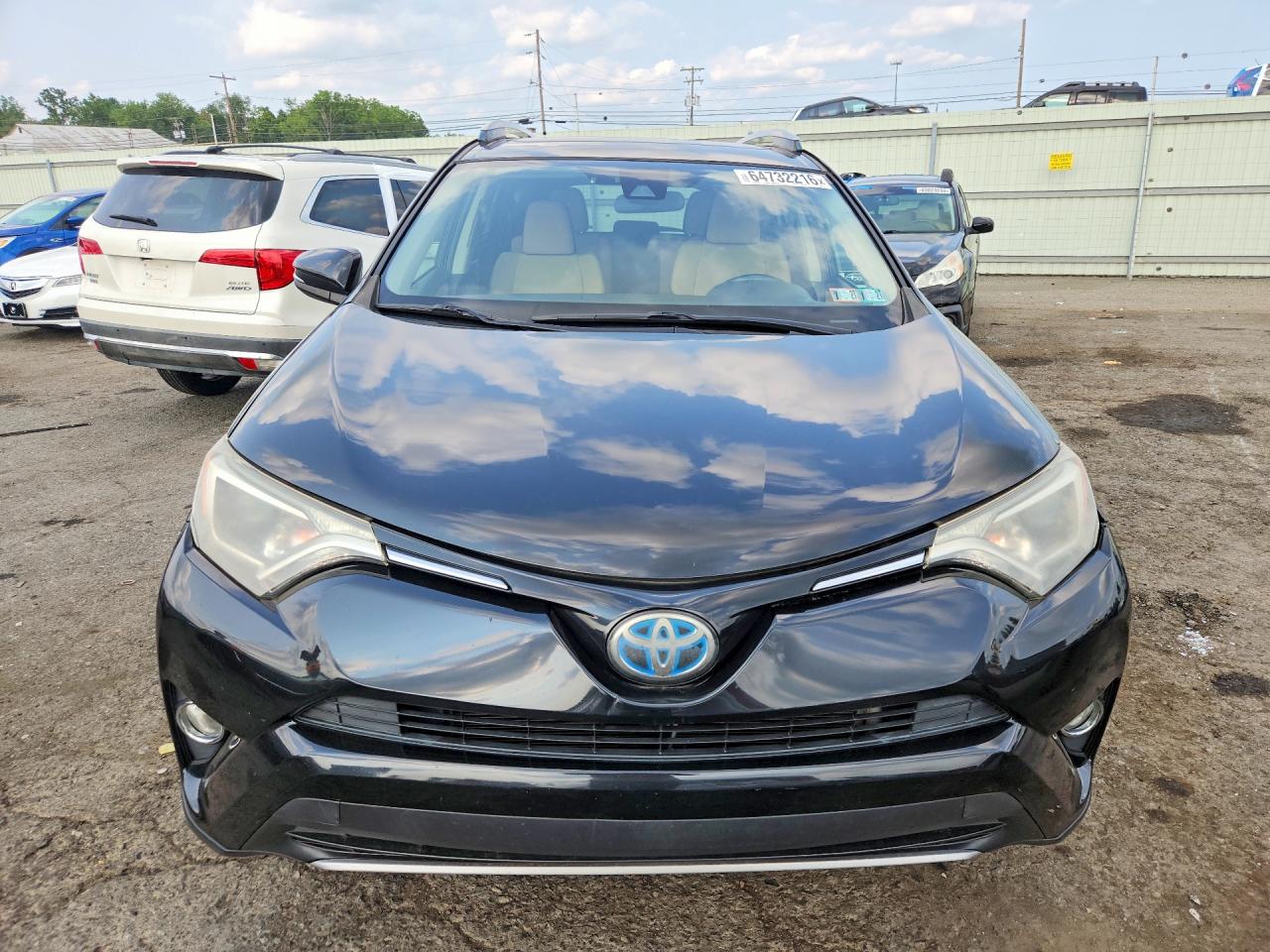 2017 TOYOTA RAV4 HYBRID XLE — снимка 5