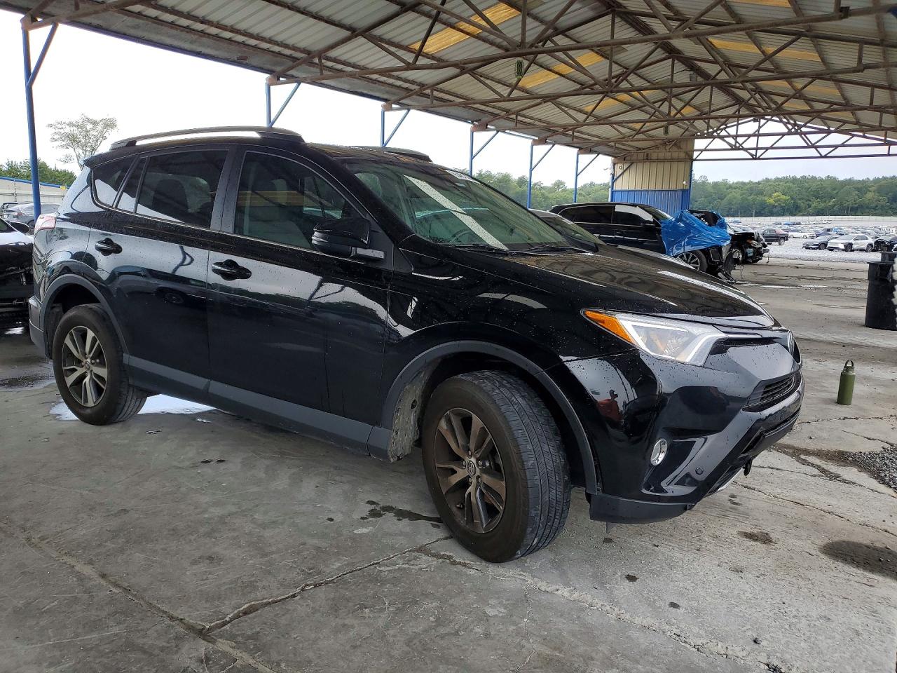 2017 TOYOTA RAV4 XLE — снимка 4