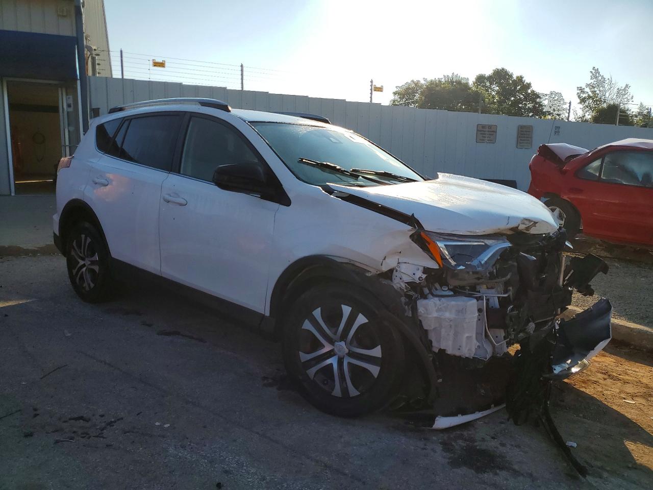 2017 TOYOTA RAV4 LE — снимка 4