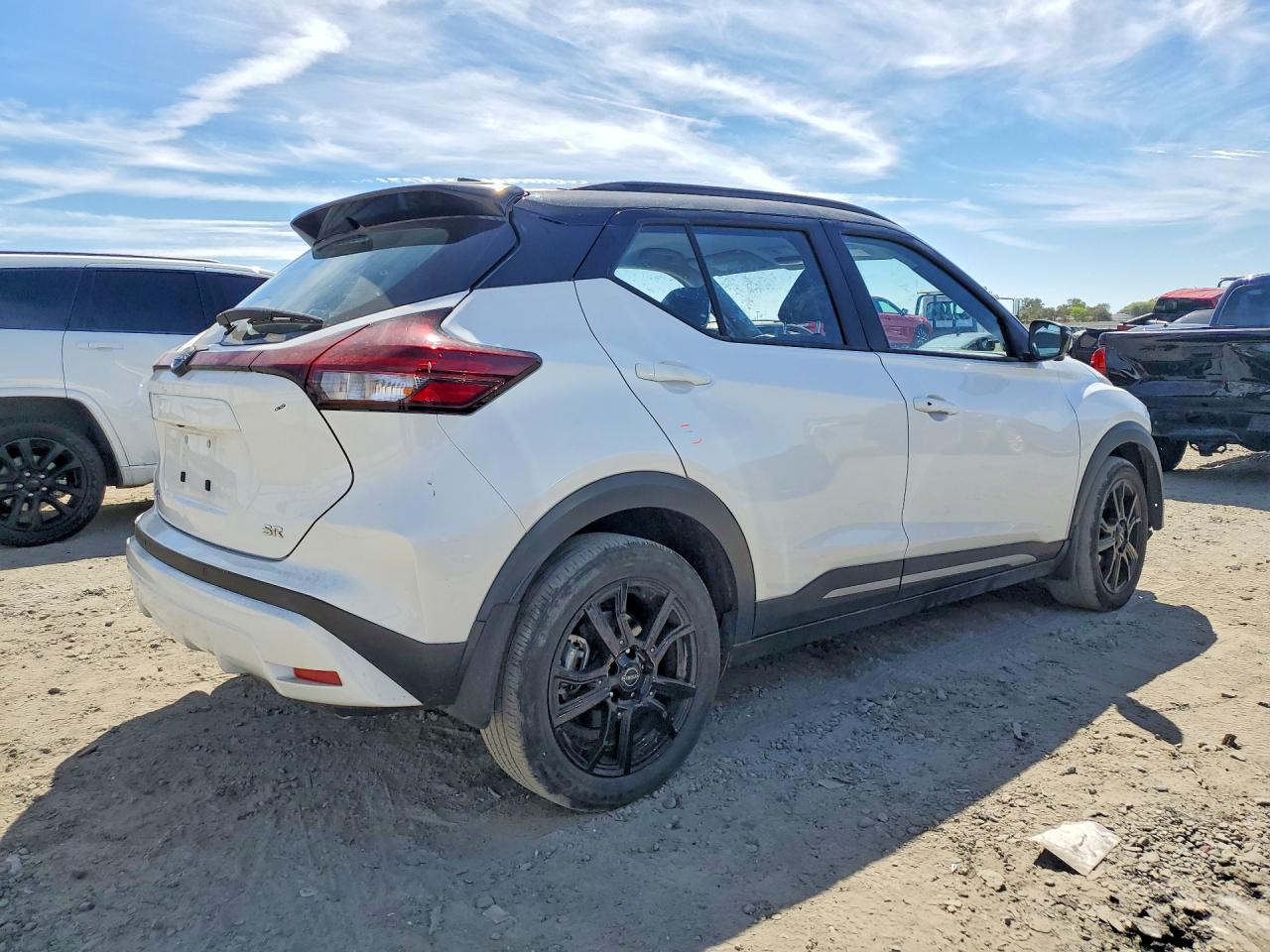 2023 NISSAN KICKS SR — снимка 3