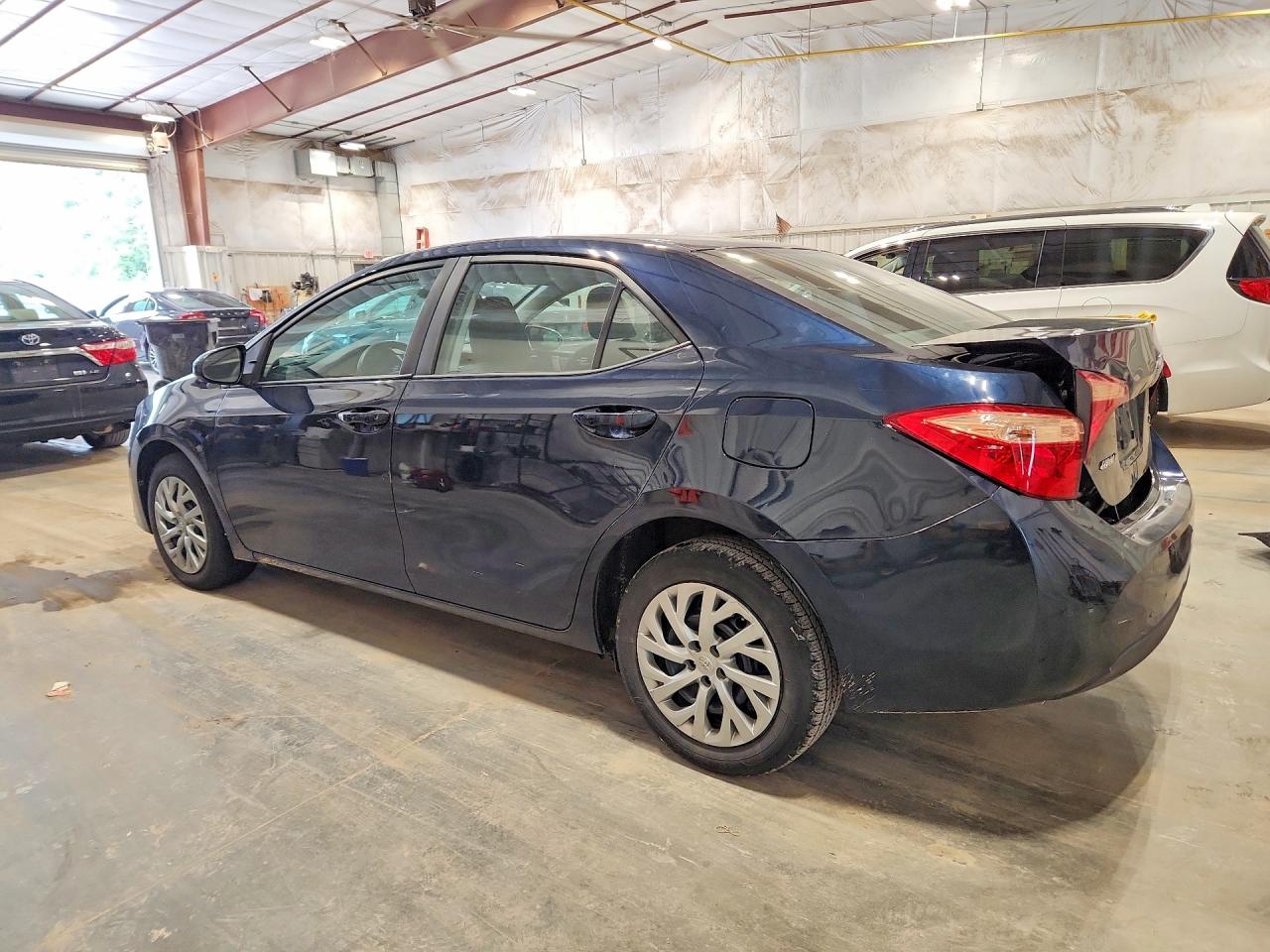 2018 TOYOTA COROLLA LE — снимка 2