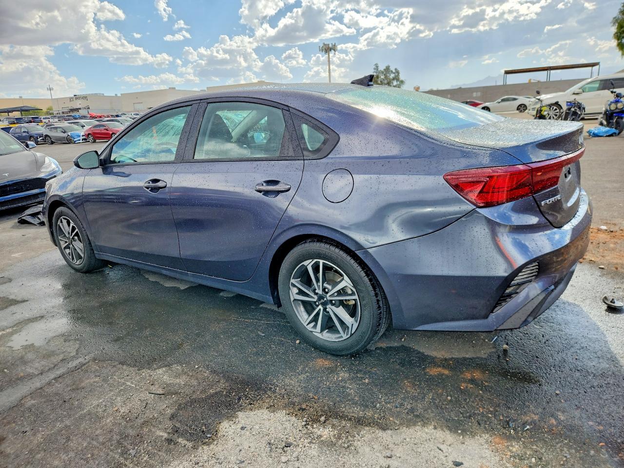 2023 KIA FORTE LXS — снимка 2