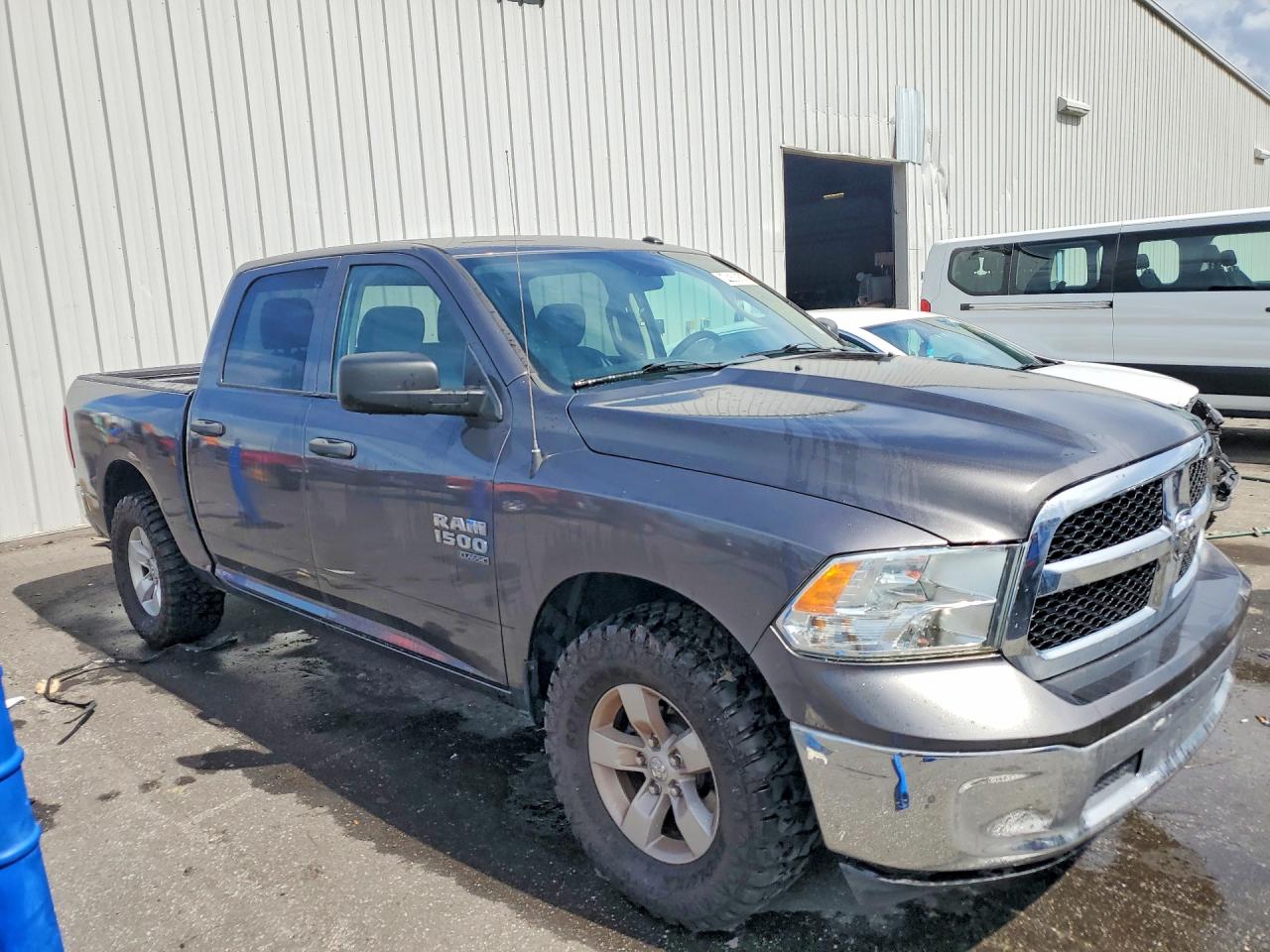 2021 RAM 1500 CLASSIC TRADESMAN — снимка 4