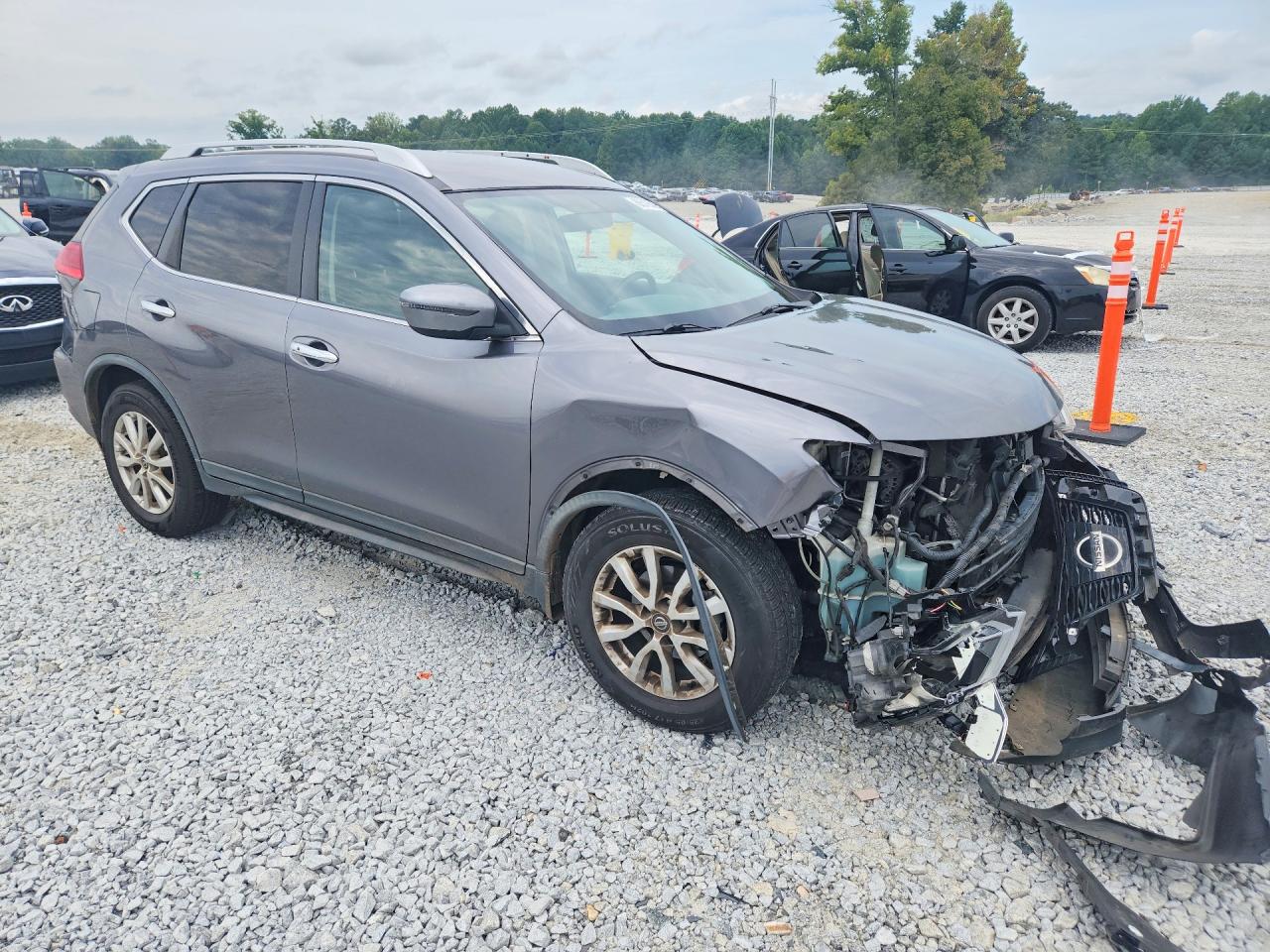 2017 NISSAN ROGUE SV — снимка 4