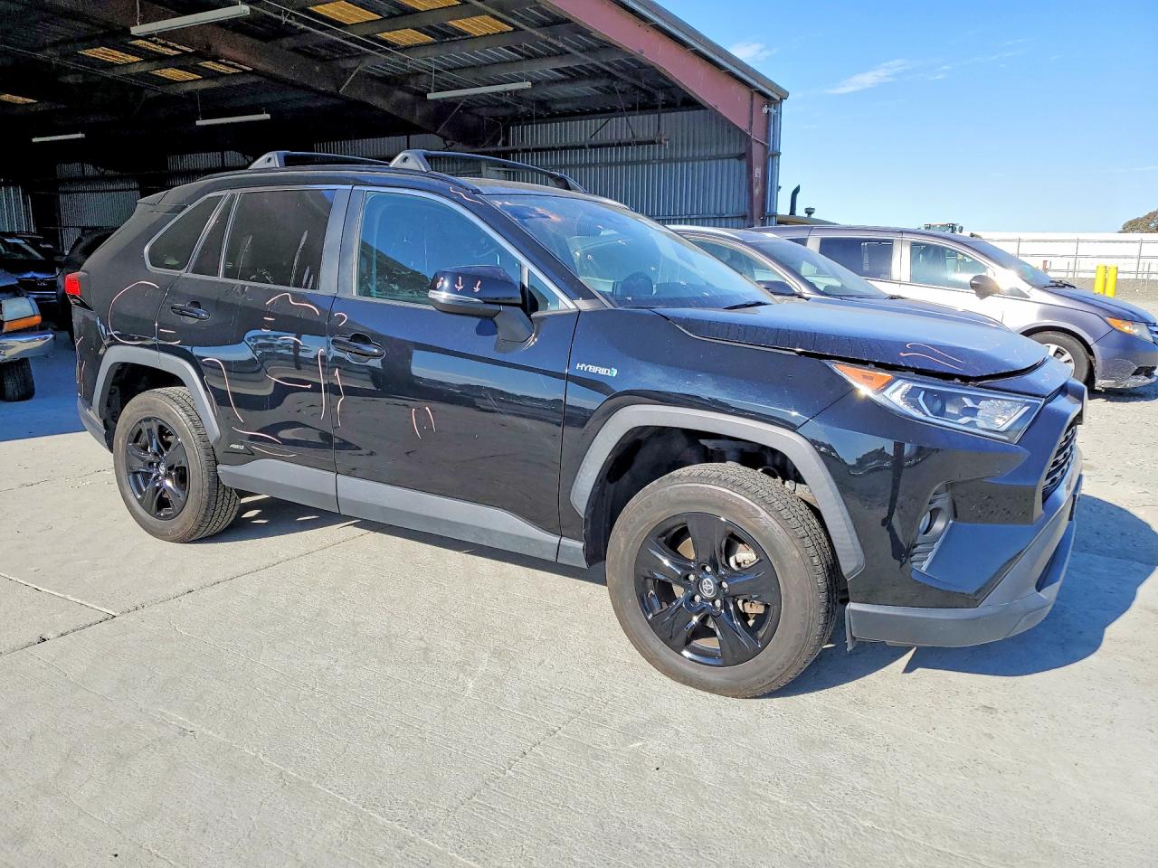 2020 TOYOTA RAV4 HYBRID XLE — снимка 4
