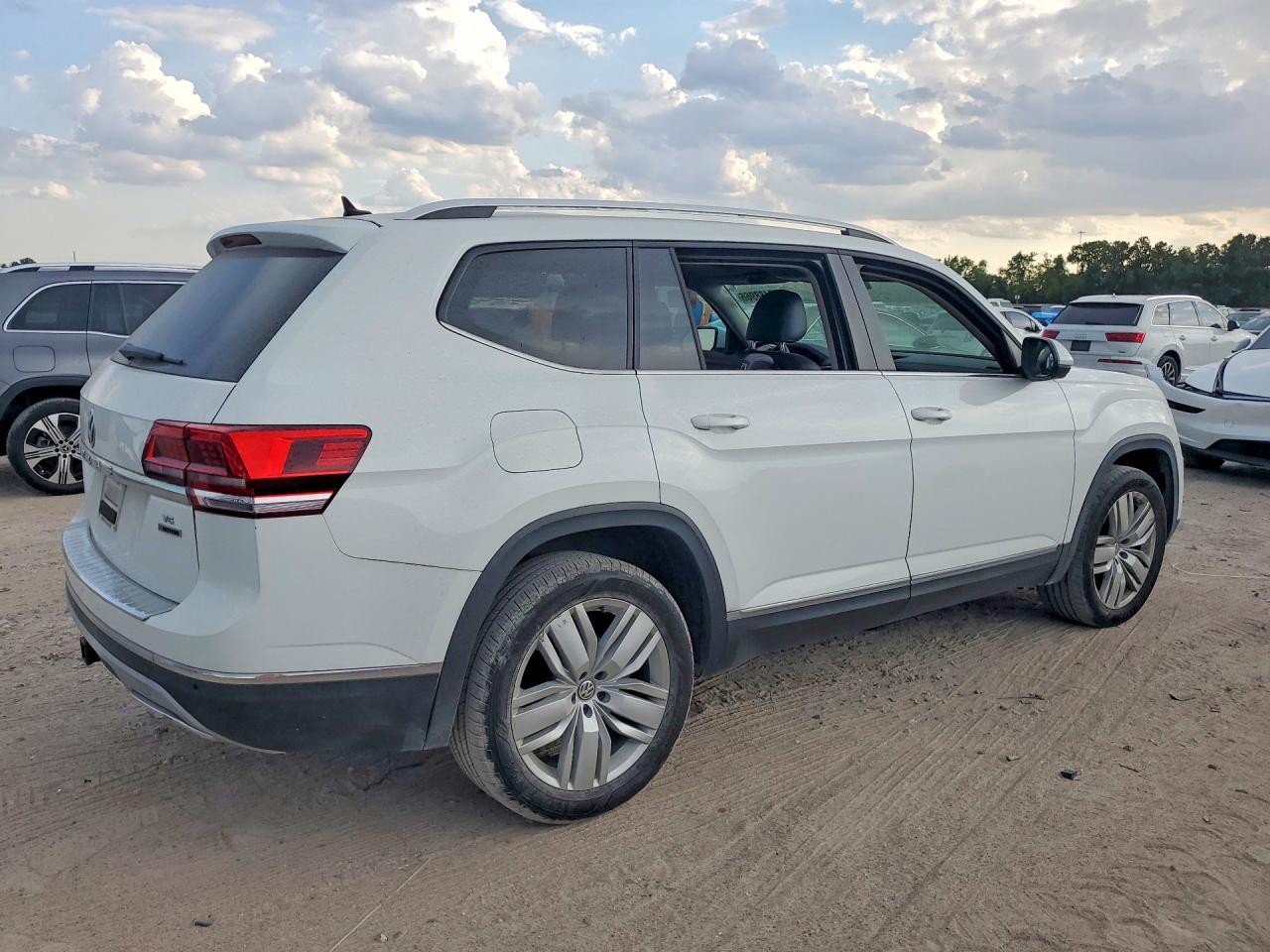 2019 VOLKSWAGEN ATLAS SEL — снимка 3