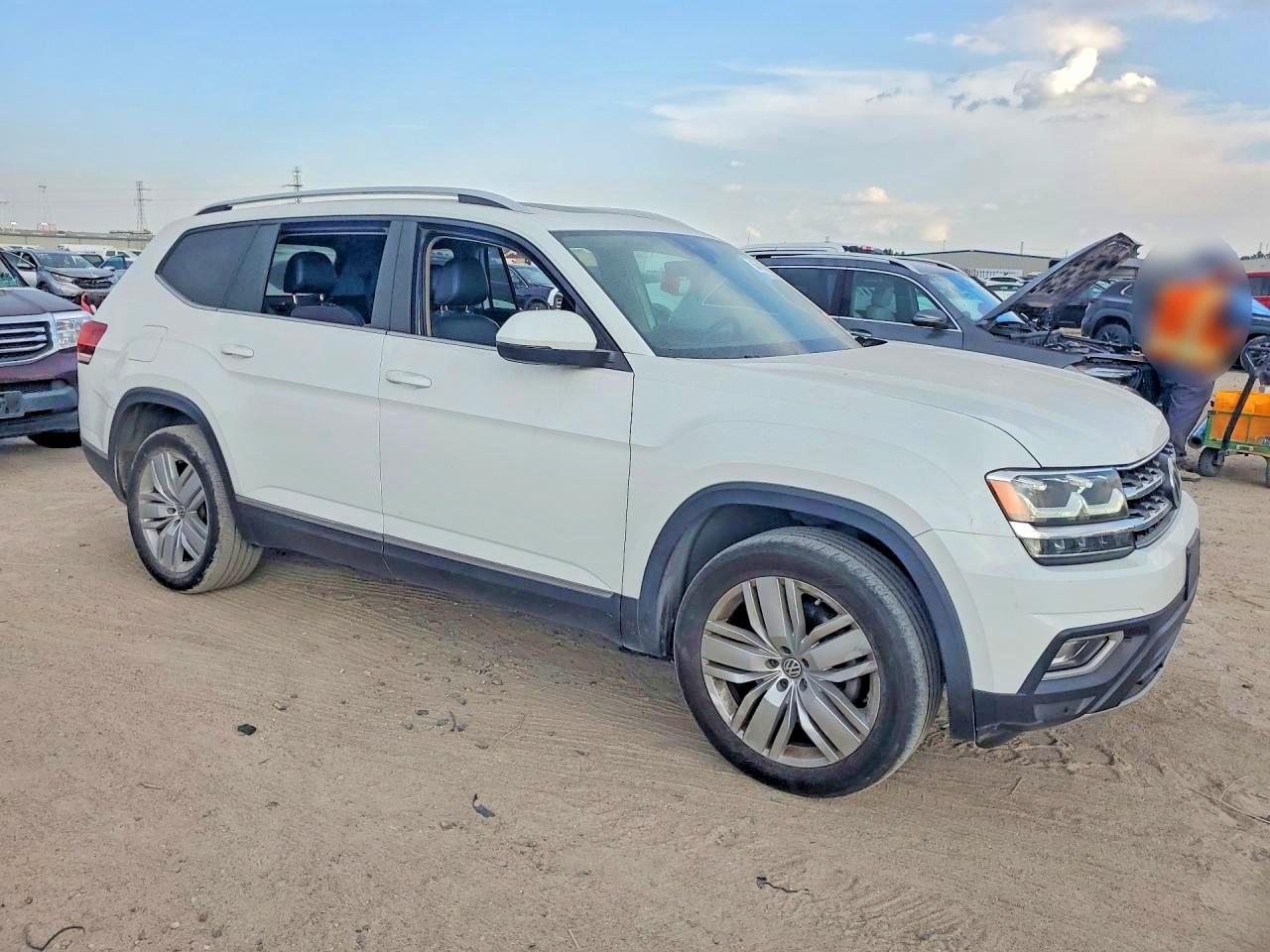 2019 VOLKSWAGEN ATLAS SEL — снимка 4