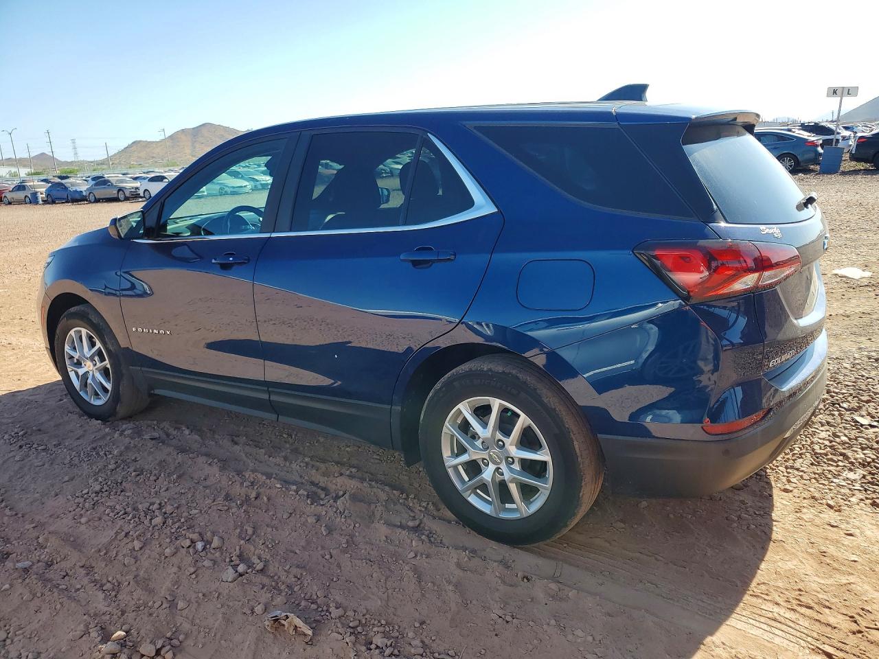 2022 CHEVROLET EQUINOX LT — снимка 2