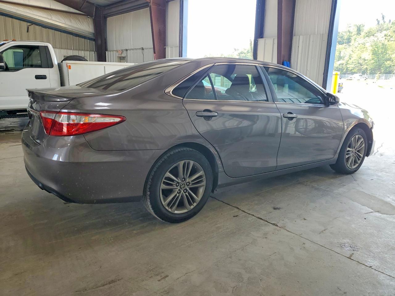 2015 TOYOTA CAMRY SE — снимка 3