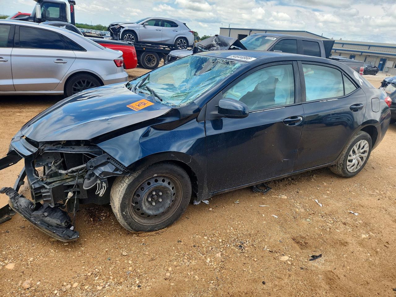 2018 TOYOTA COROLLA LE