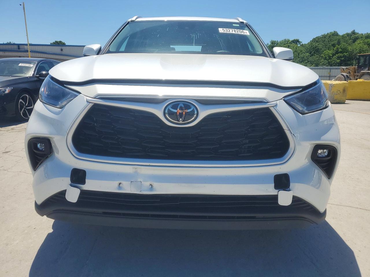 2026 TOYOTA HIGHLANDER XLE — снимка 5