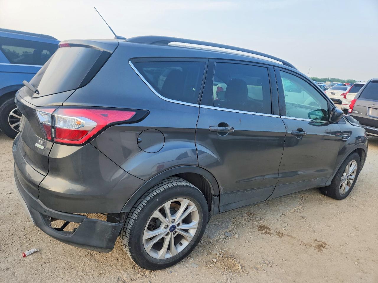 2017 FORD ESCAPE SE — снимка 3
