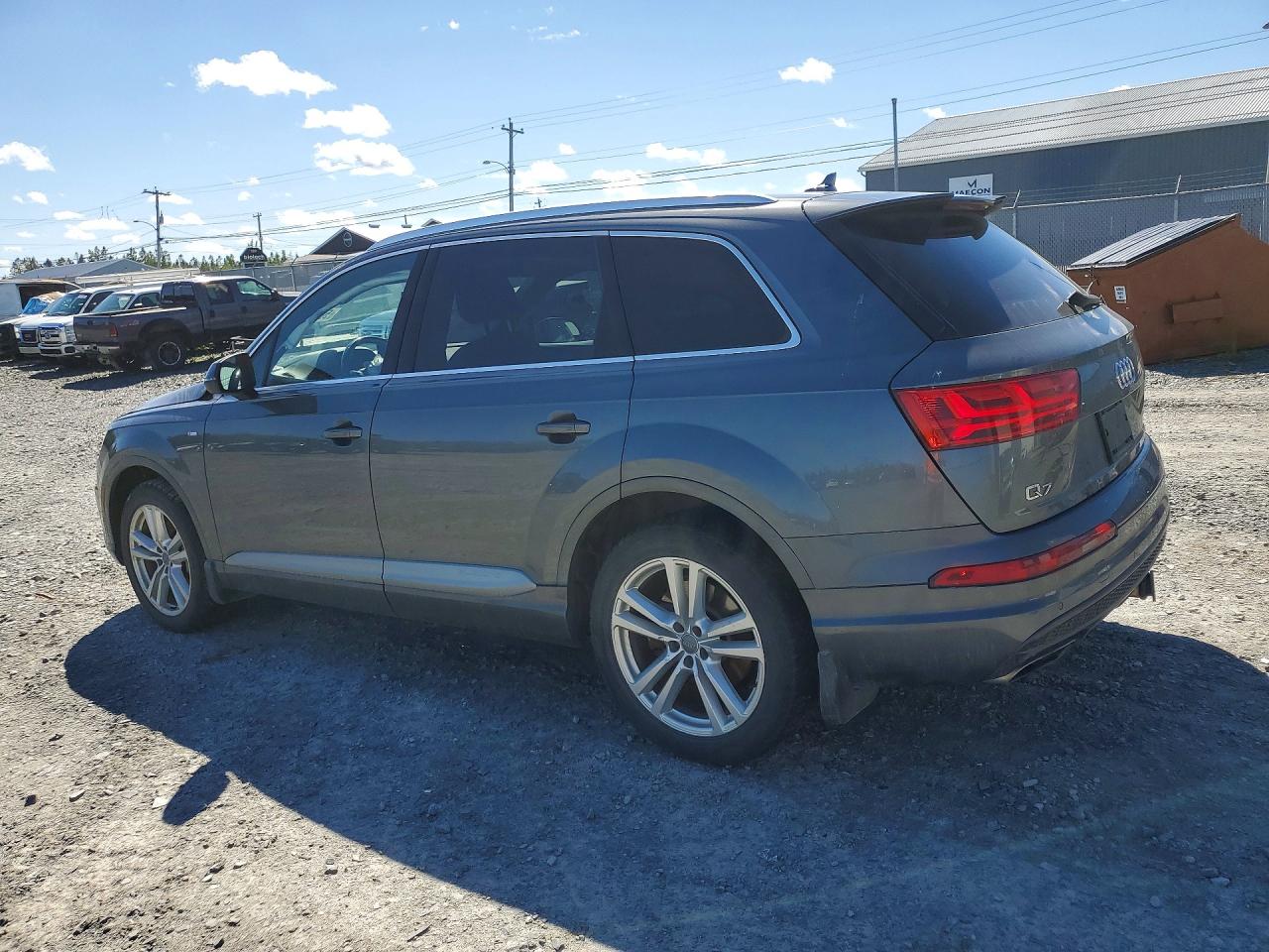 2017 AUDI Q7 TECHNIK S-LINE — снимка 2