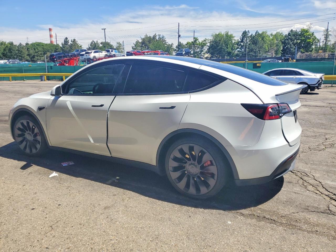 2024 TESLA MODEL Y — снимка 2