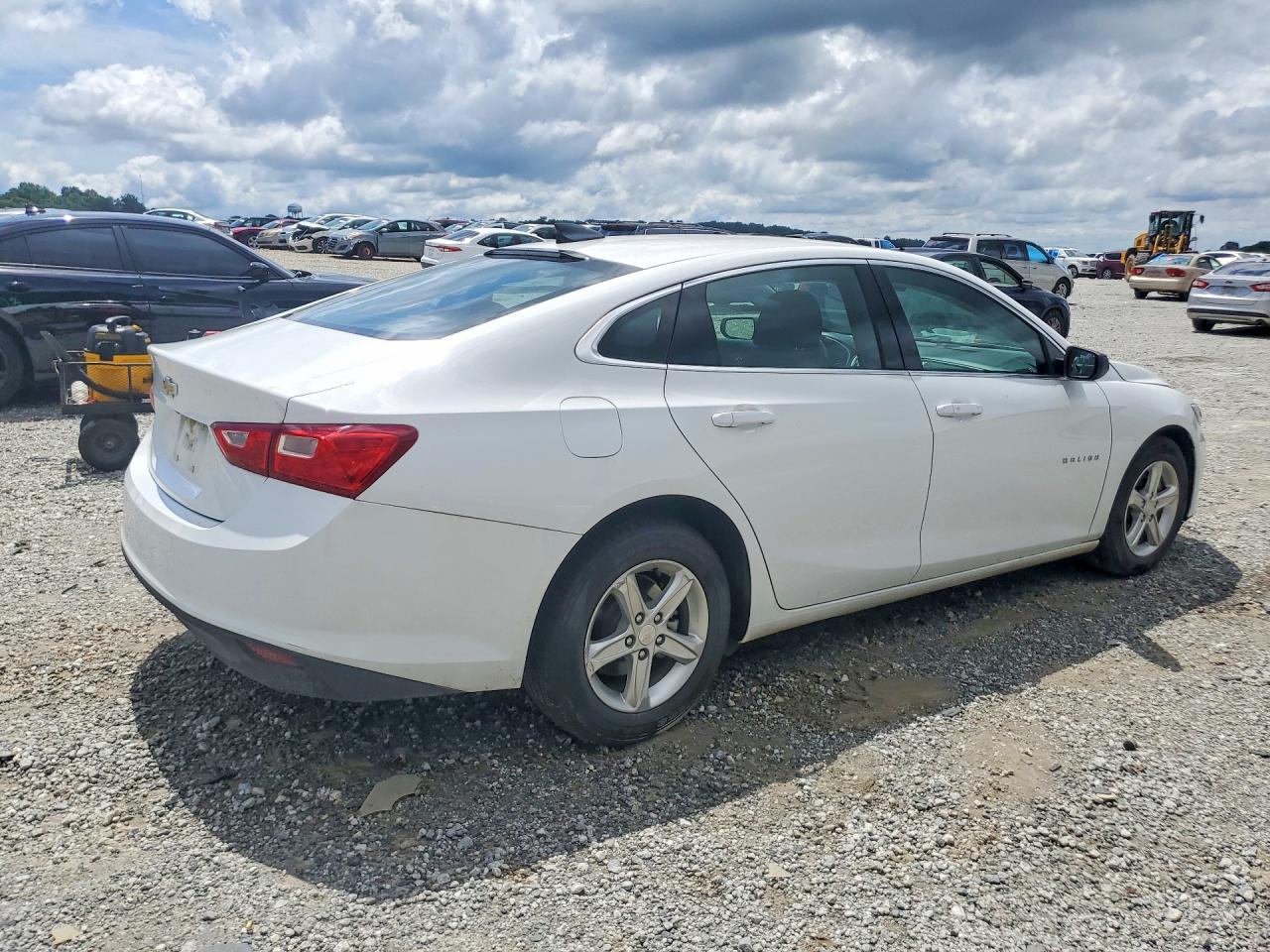 2023 CHEVROLET MALIBU LS — снимка 3