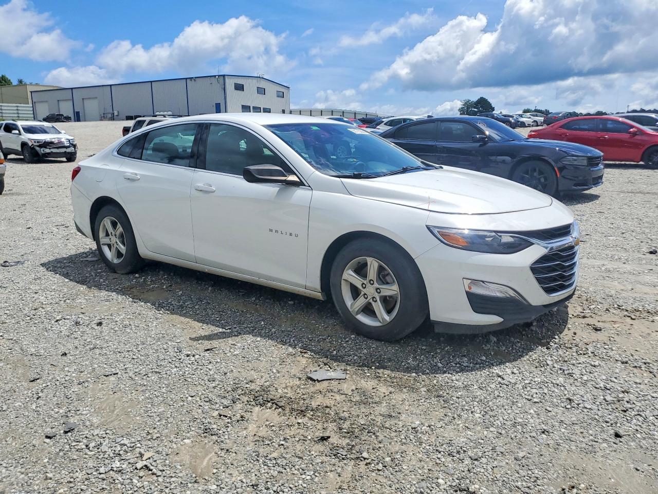 2023 CHEVROLET MALIBU LS — снимка 4