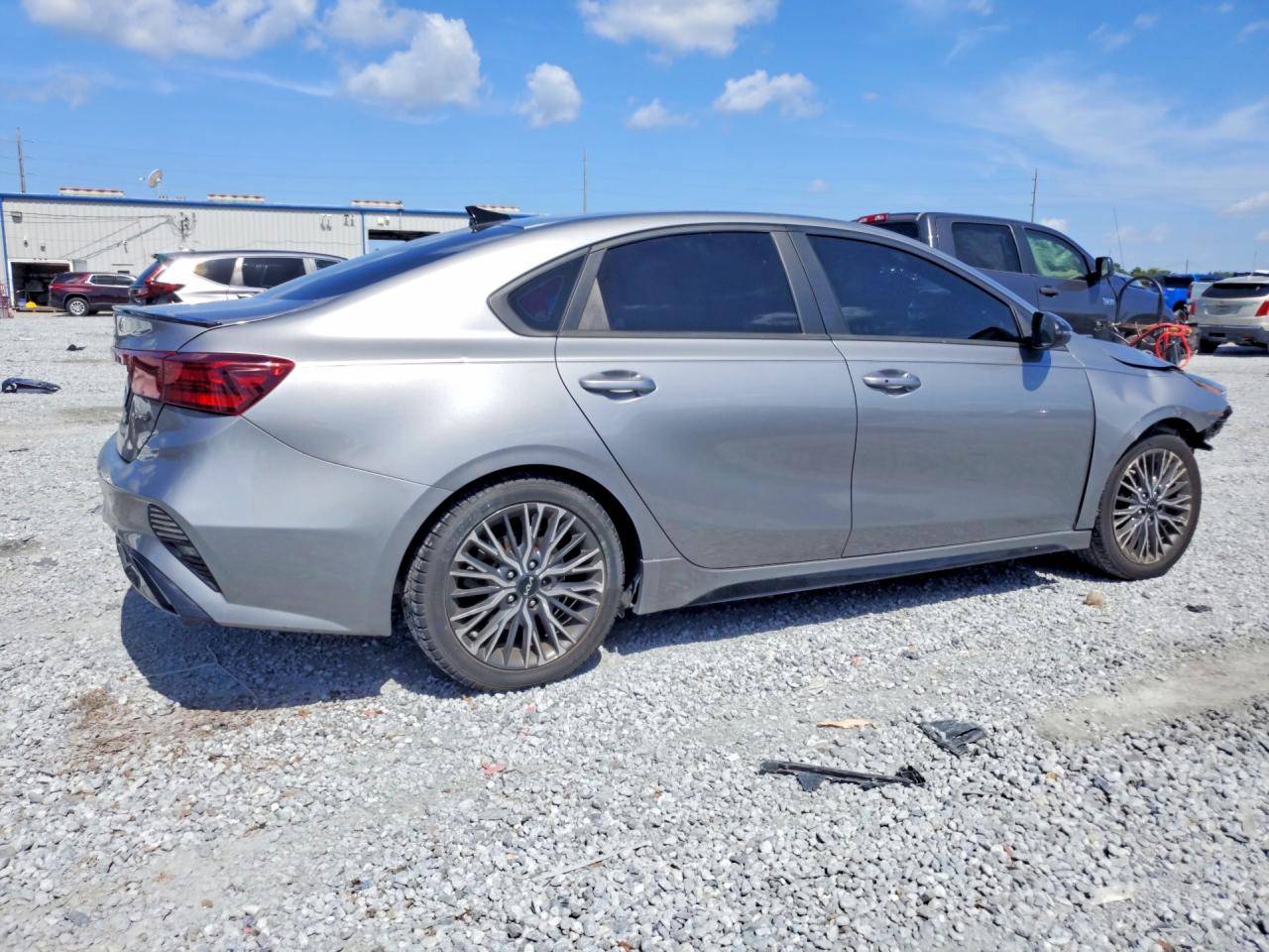 2023 KIA FORTE GT LINE — снимка 3