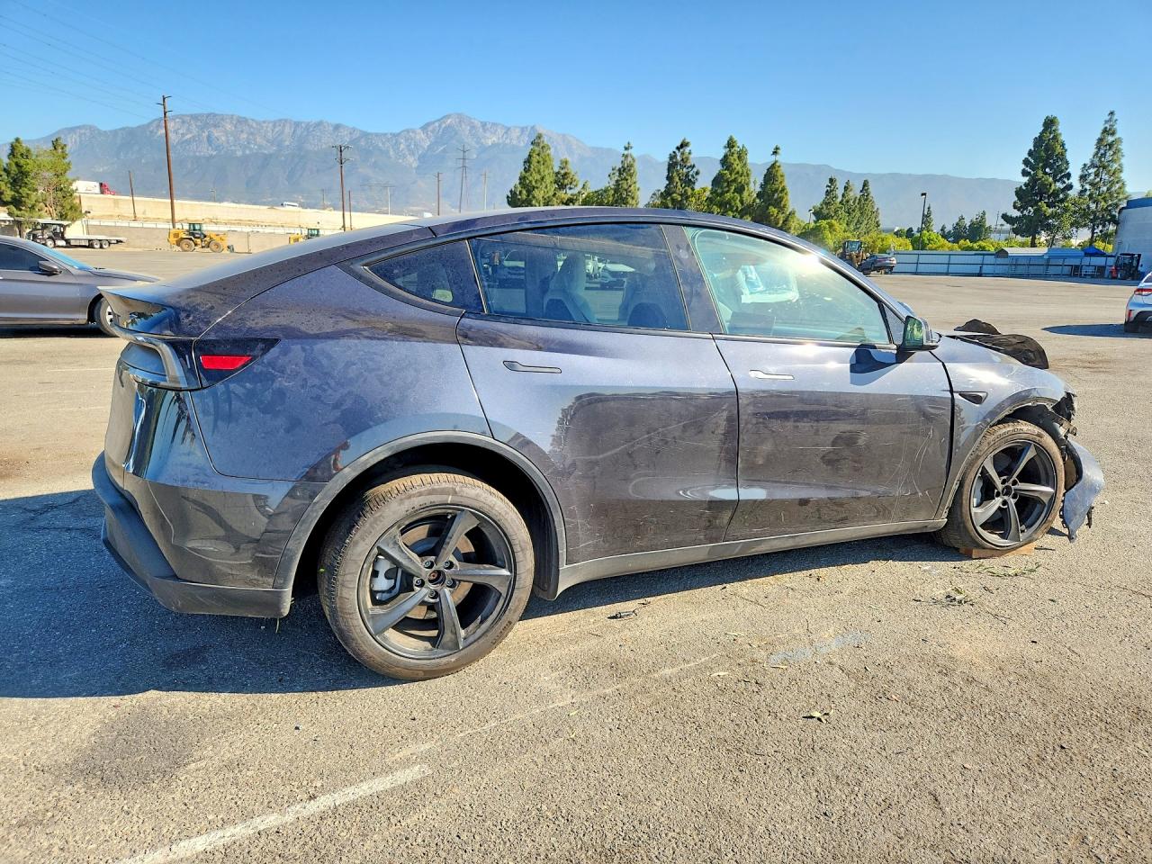 2026 TESLA MODEL Y — снимка 3