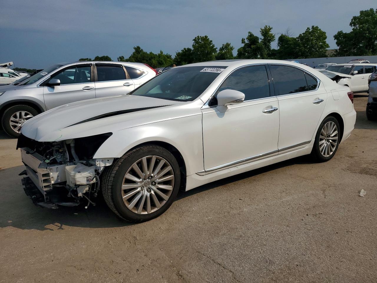 2013 LEXUS LS 460