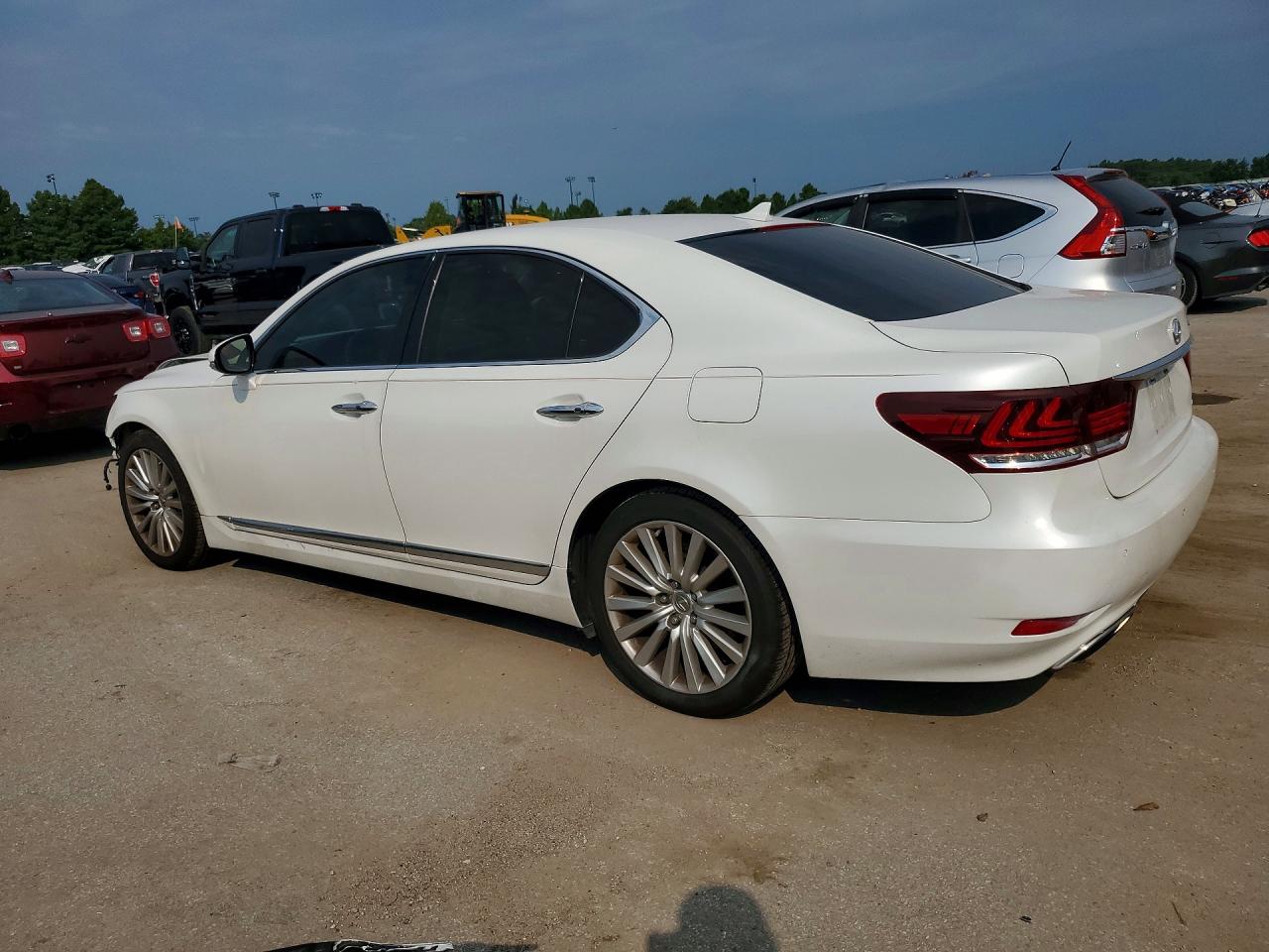 2013 LEXUS LS 460 — снимка 2