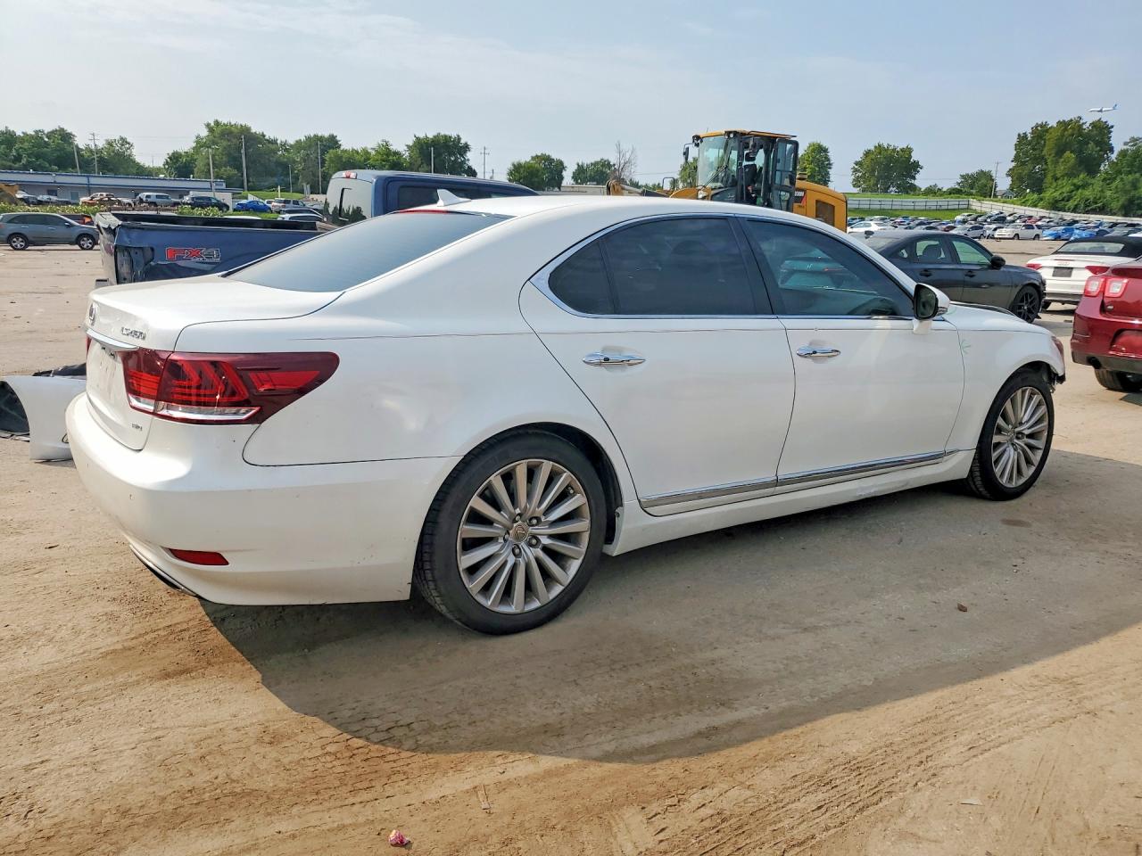 2013 LEXUS LS 460 — снимка 3