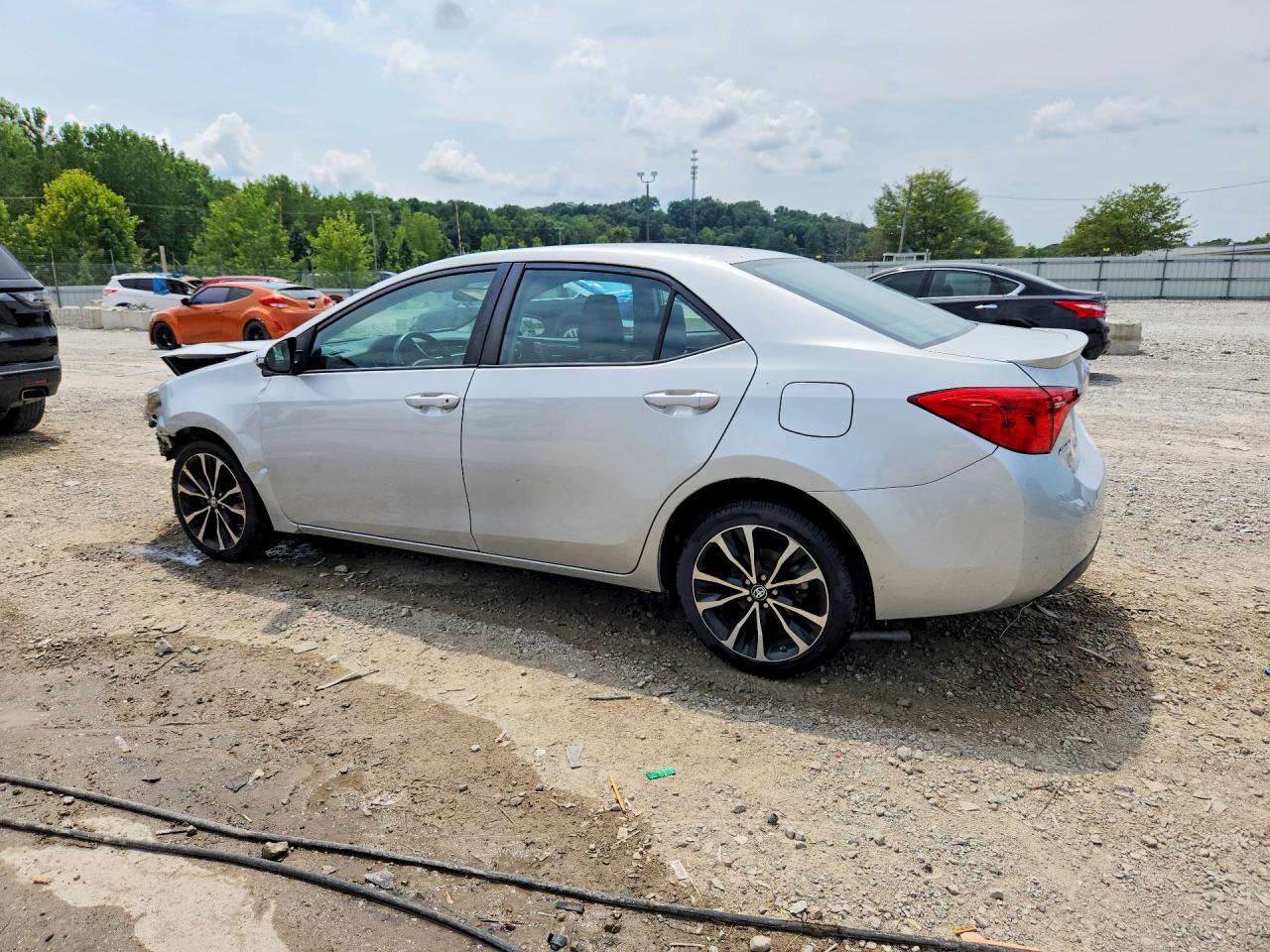 2018 TOYOTA COROLLA SE — снимка 2