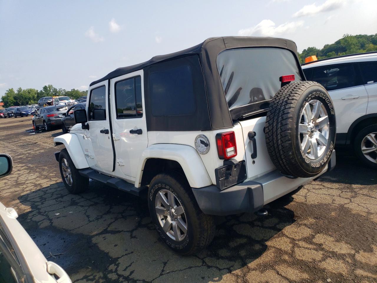 2015 JEEP WRANGLER UNLIMITED SAHARA — снимка 2