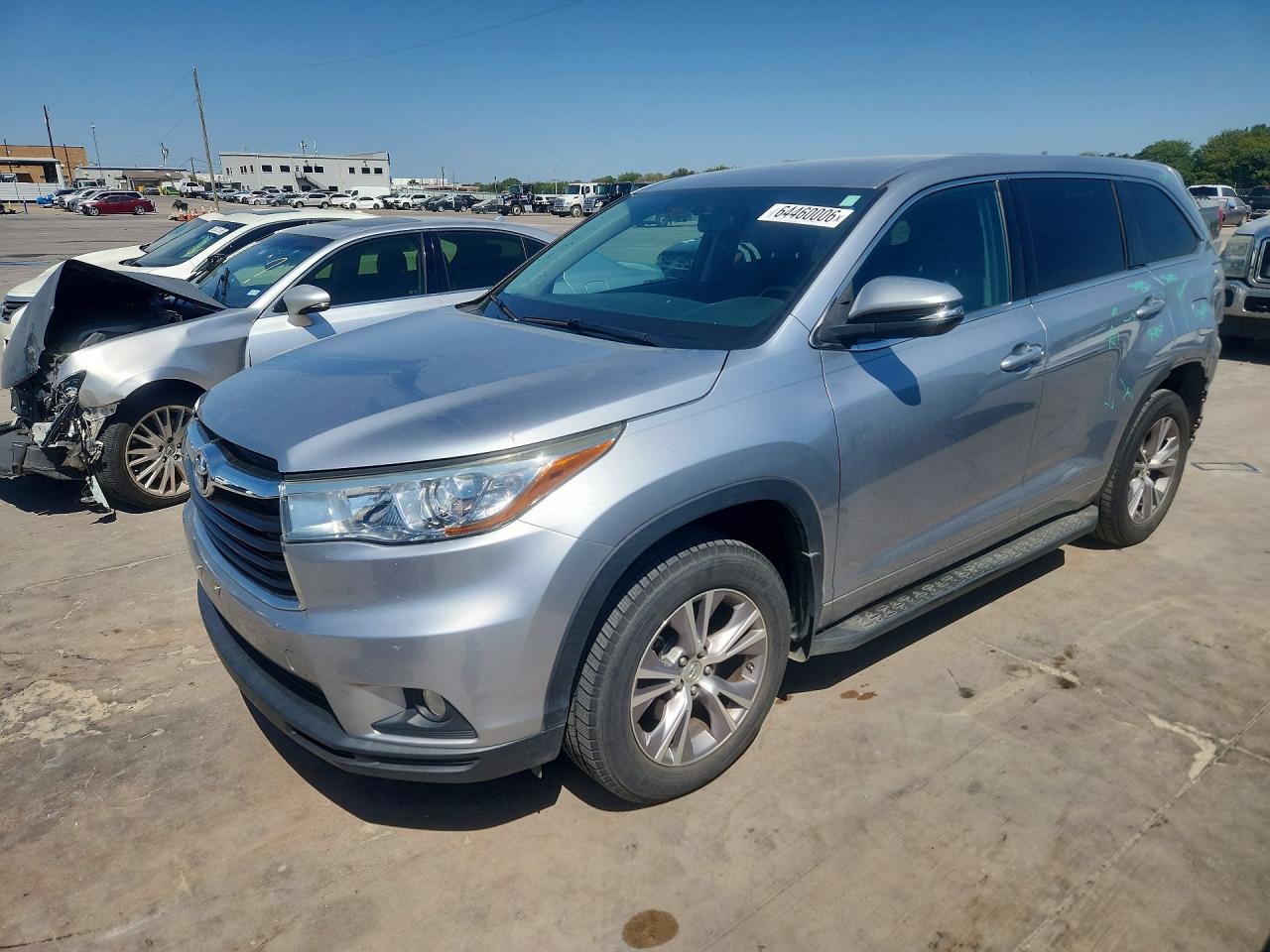 2015 TOYOTA HIGHLANDER LE PLUS