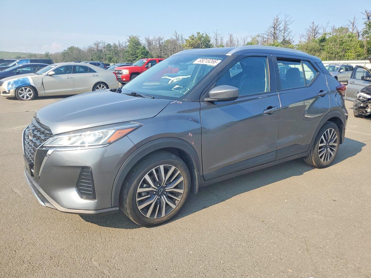 2022 NISSAN KICKS SV