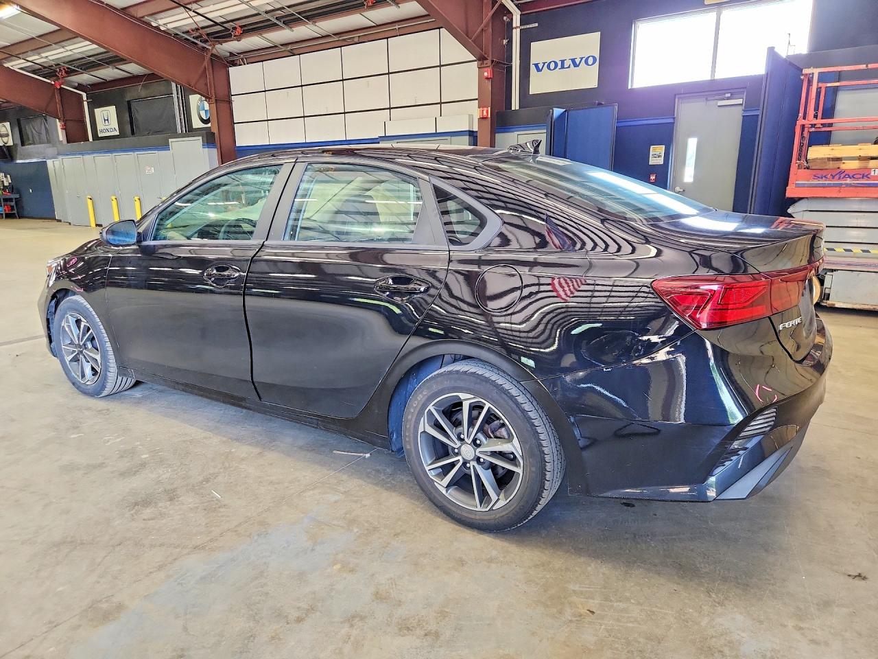 2023 KIA FORTE LXS — снимка 2