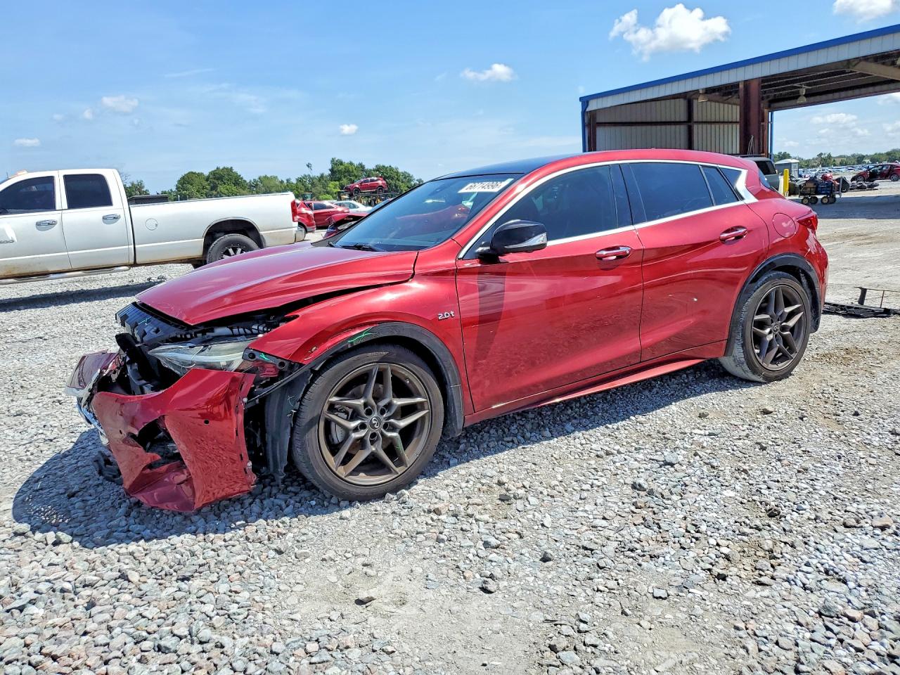 2018 INFINITI QX30 SPORT