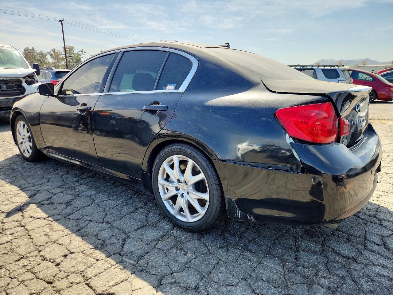 2013 INFINITI G37 SEDAN JOURNEY — снимка 2