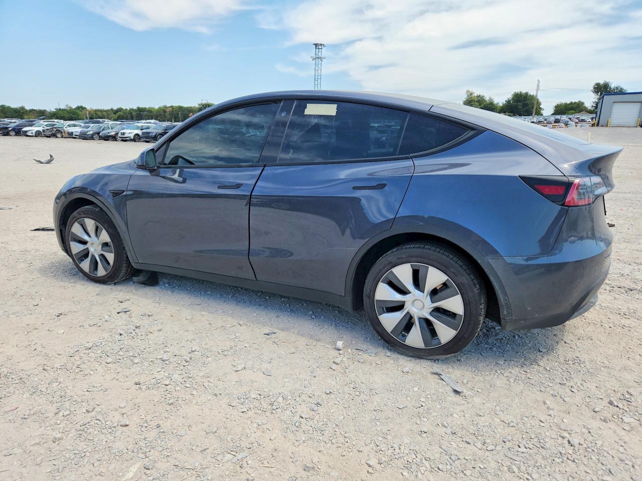 2023 TESLA MODEL Y — снимка 2