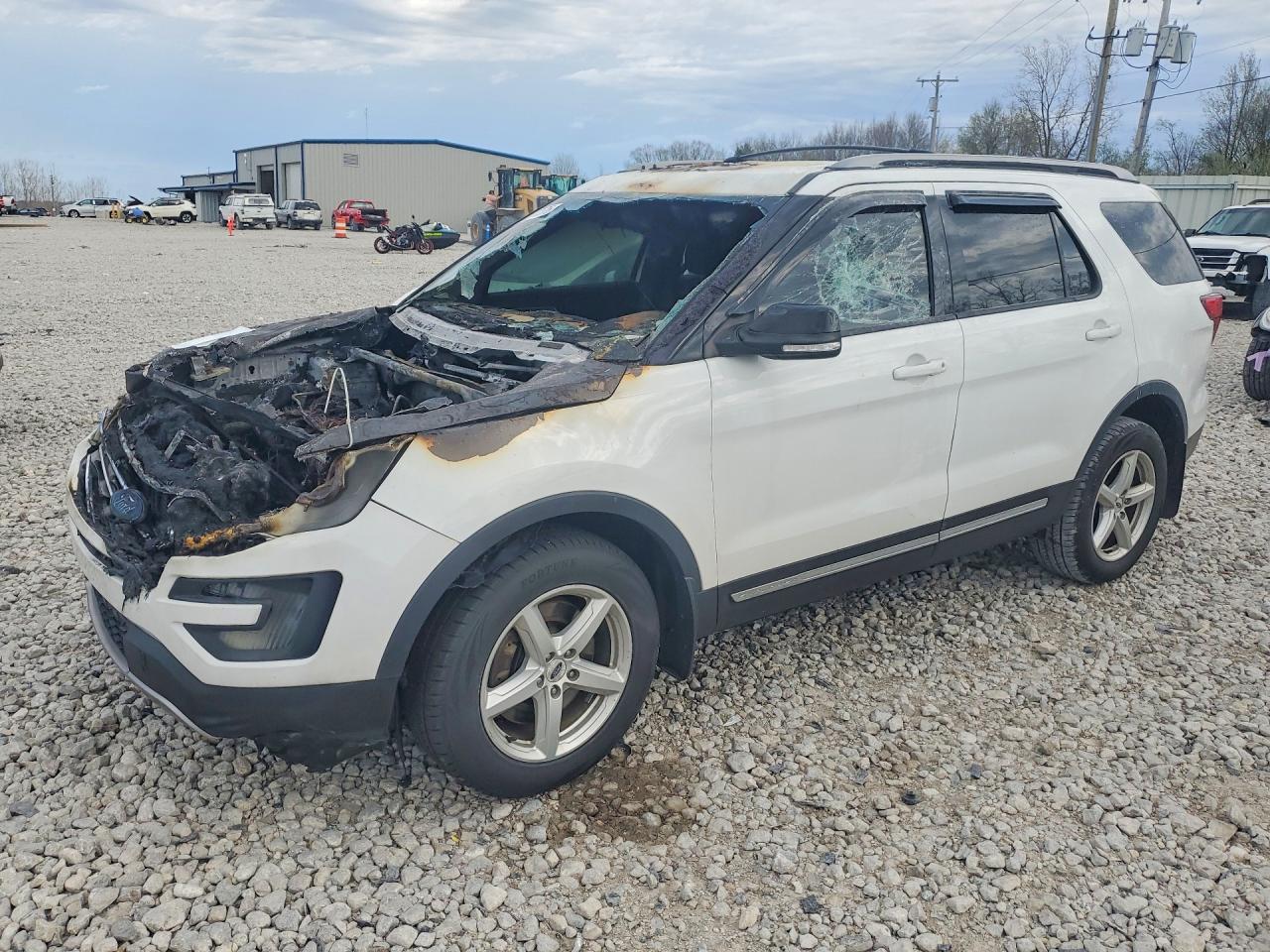 2017 FORD EXPLORER XLT