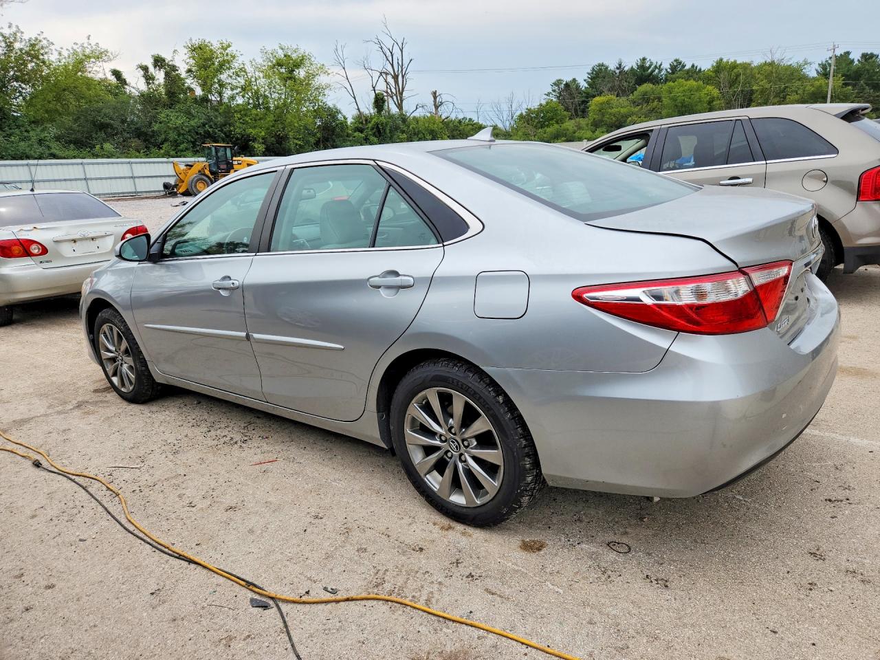 2017 TOYOTA CAMRY XLE — снимка 2