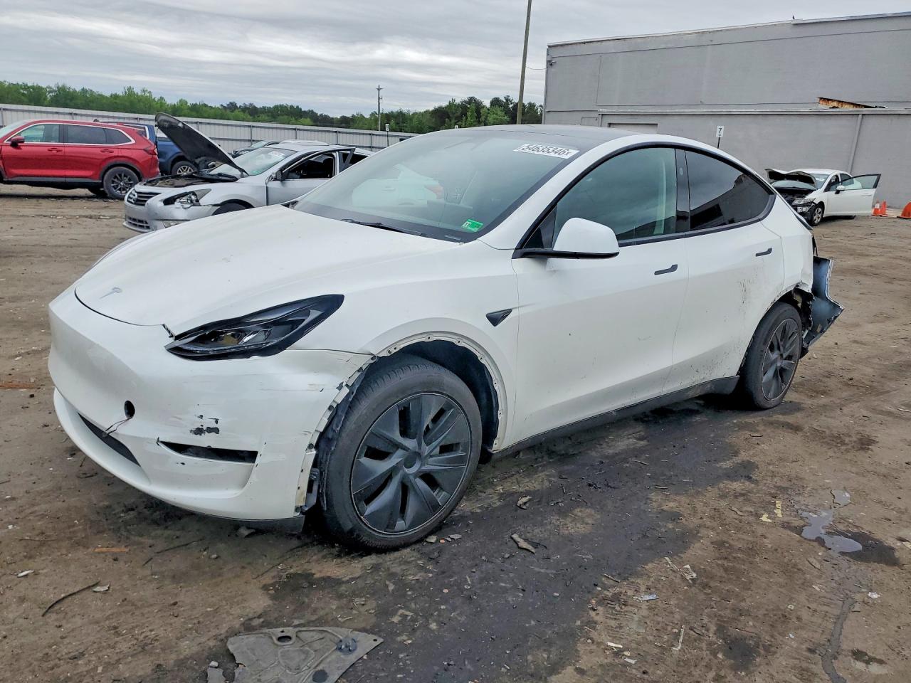 2024 TESLA MODEL Y