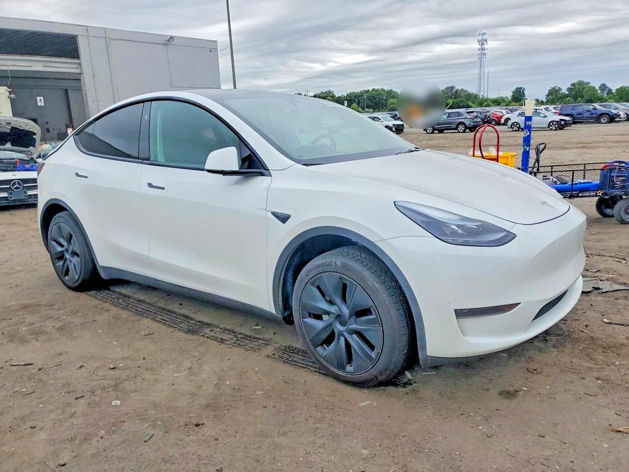 2024 TESLA MODEL Y — снимка 4