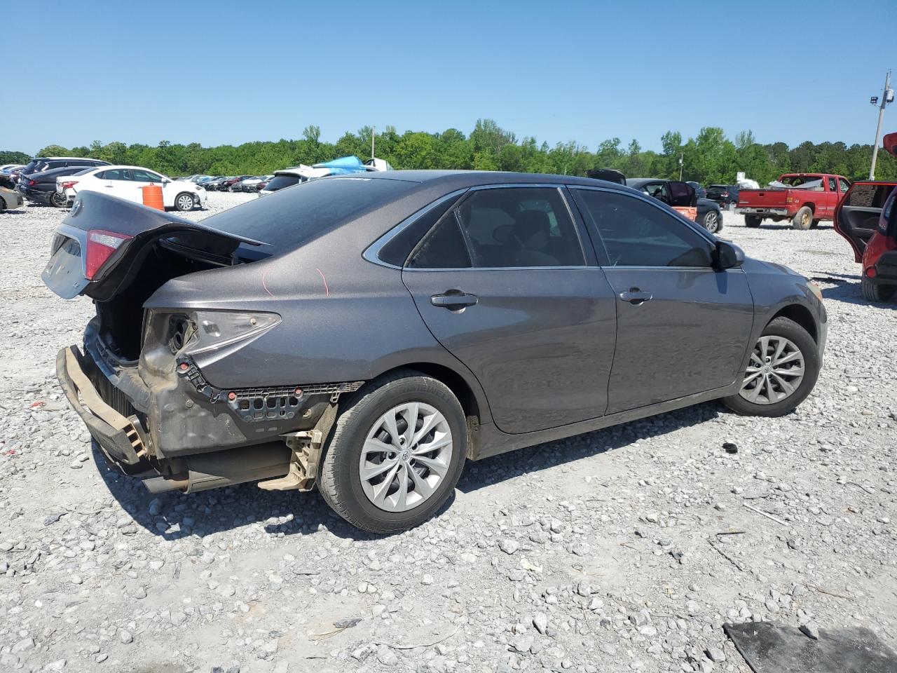 2015 TOYOTA CAMRY LE — снимка 3