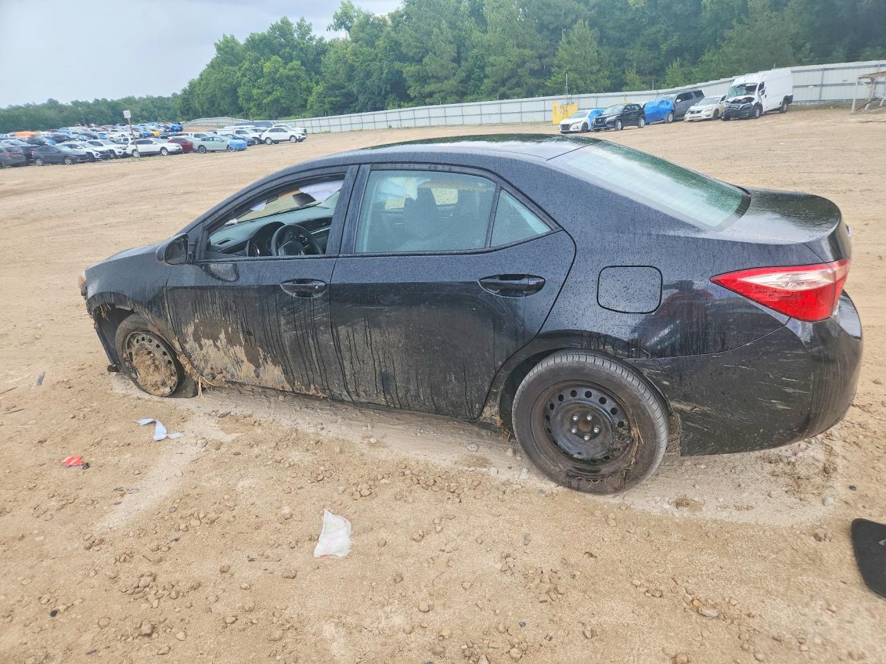 2019 TOYOTA COROLLA LE — снимка 2