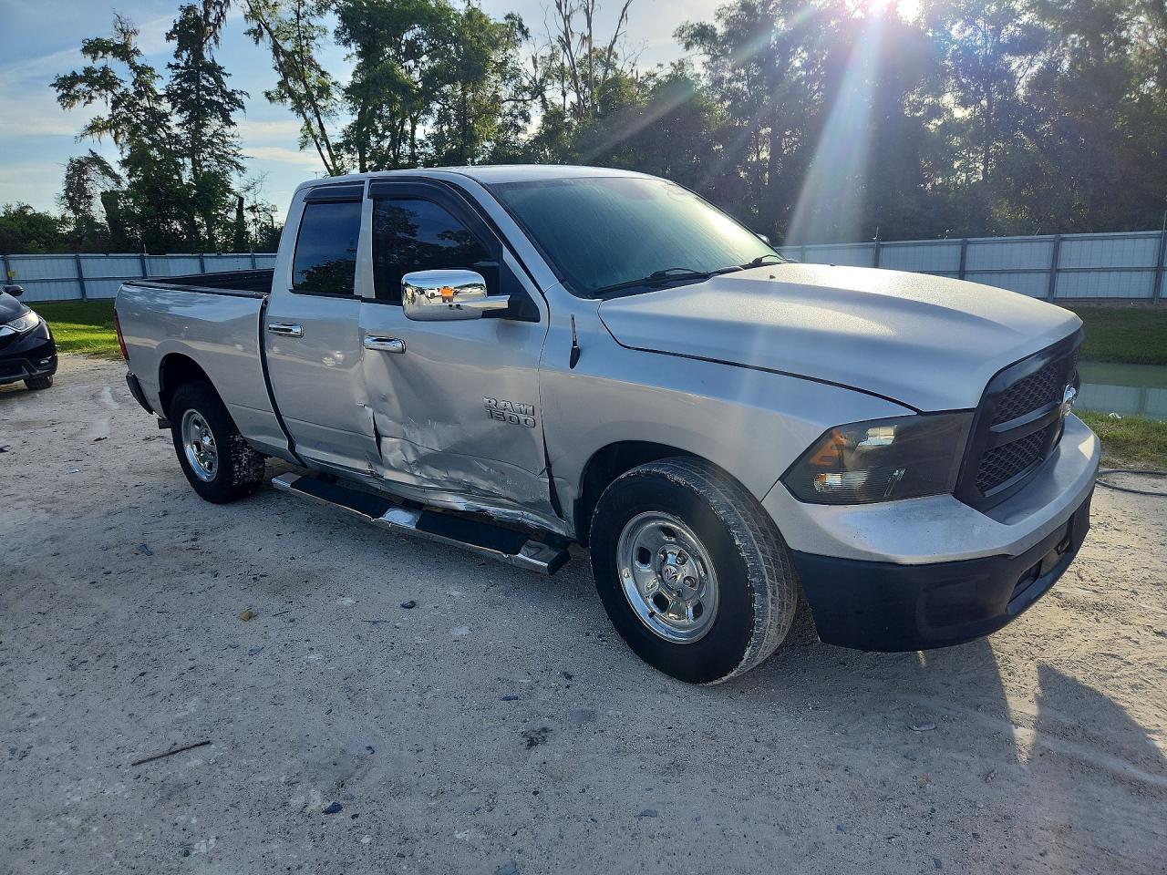 2016 RAM 1500 ST — снимка 4