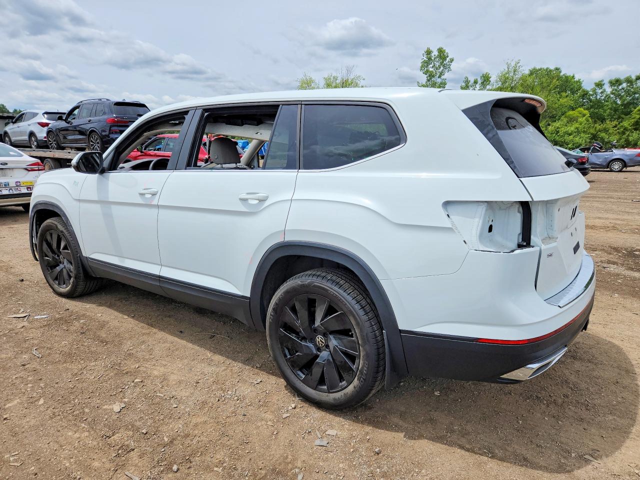 2024 VOLKSWAGEN ATLAS SE — снимка 2