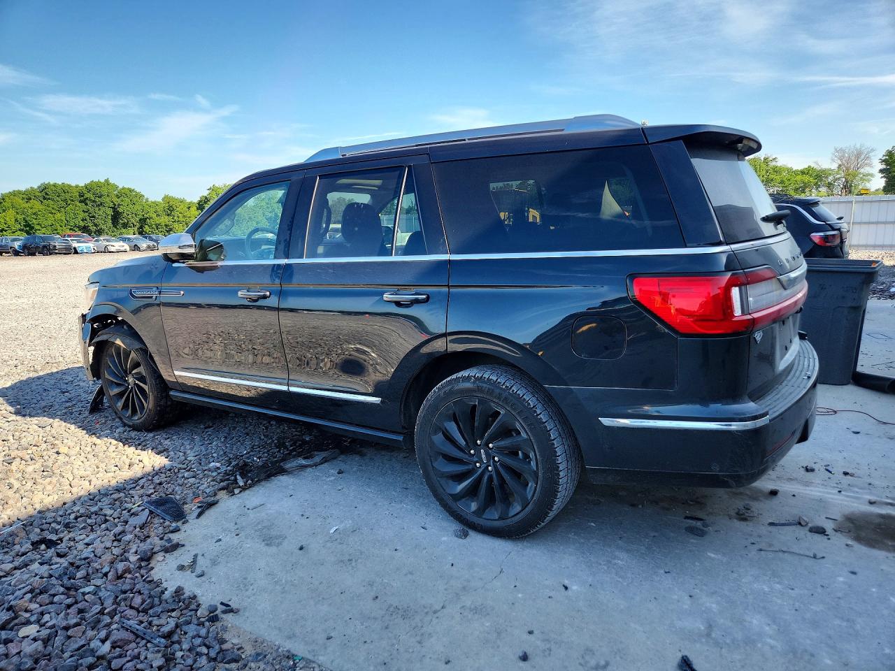 2021 LINCOLN NAVIGATOR BLACK LABEL — снимка 2