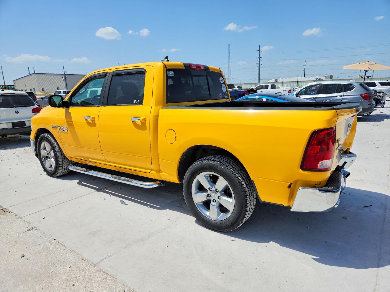 2016 RAM 1500 SLT — снимка 2