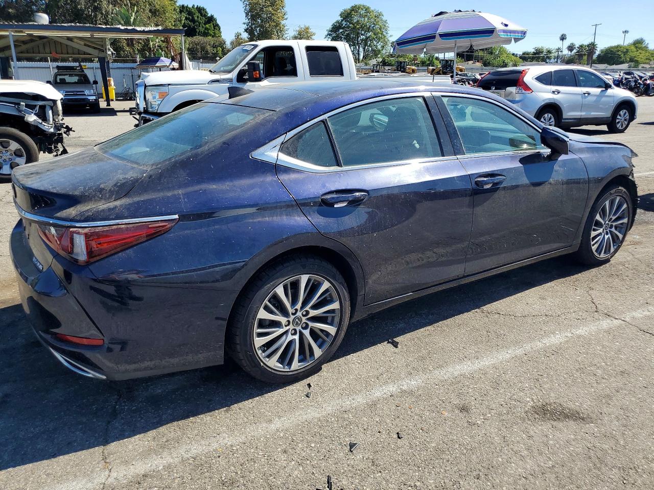 2019 LEXUS ES 350 — снимка 3